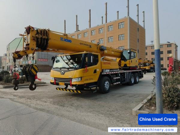Buy XCMG 25k5a Used Crane / 1